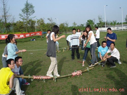 渡河游戏